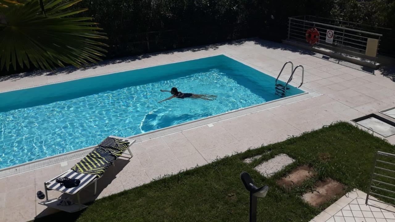 Luxury Apartment With Swimming Pool Lonato Ngoại thất bức ảnh